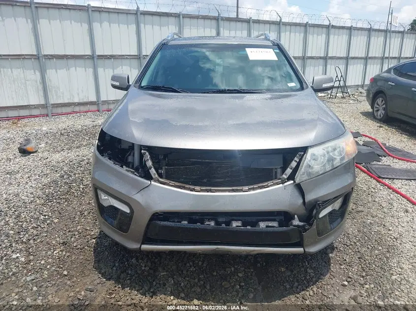 2013 KIA SORENTO SX