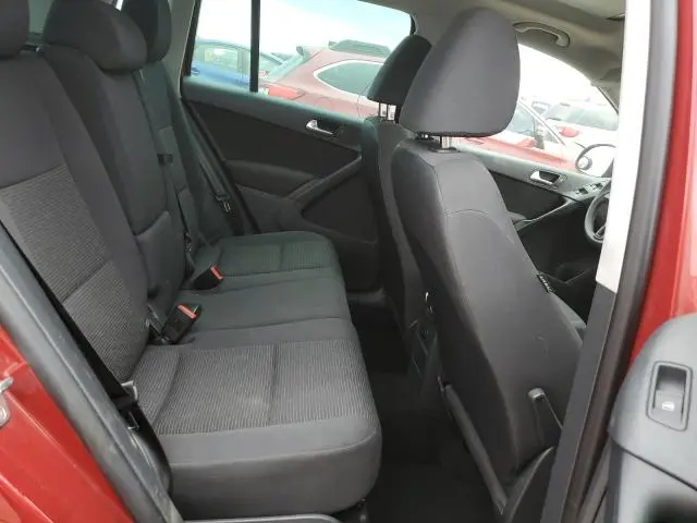 2012 VOLKSWAGEN TIGUAN S  