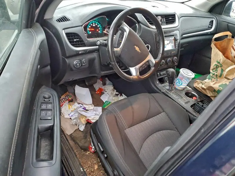 2015 CHEVROLET TRAVERSE LT  