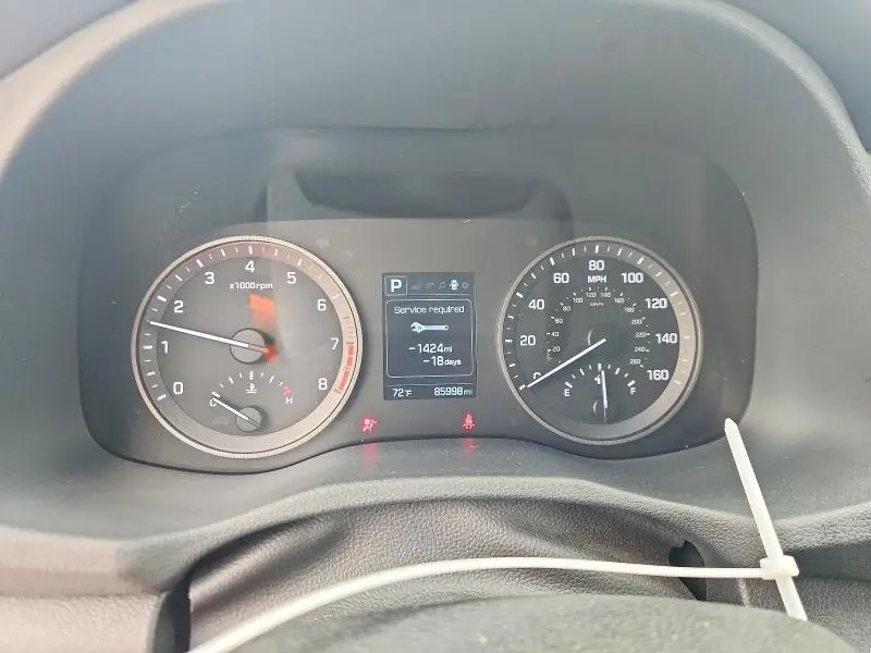 2017 HYUNDAI TUCSON SE PLUS  