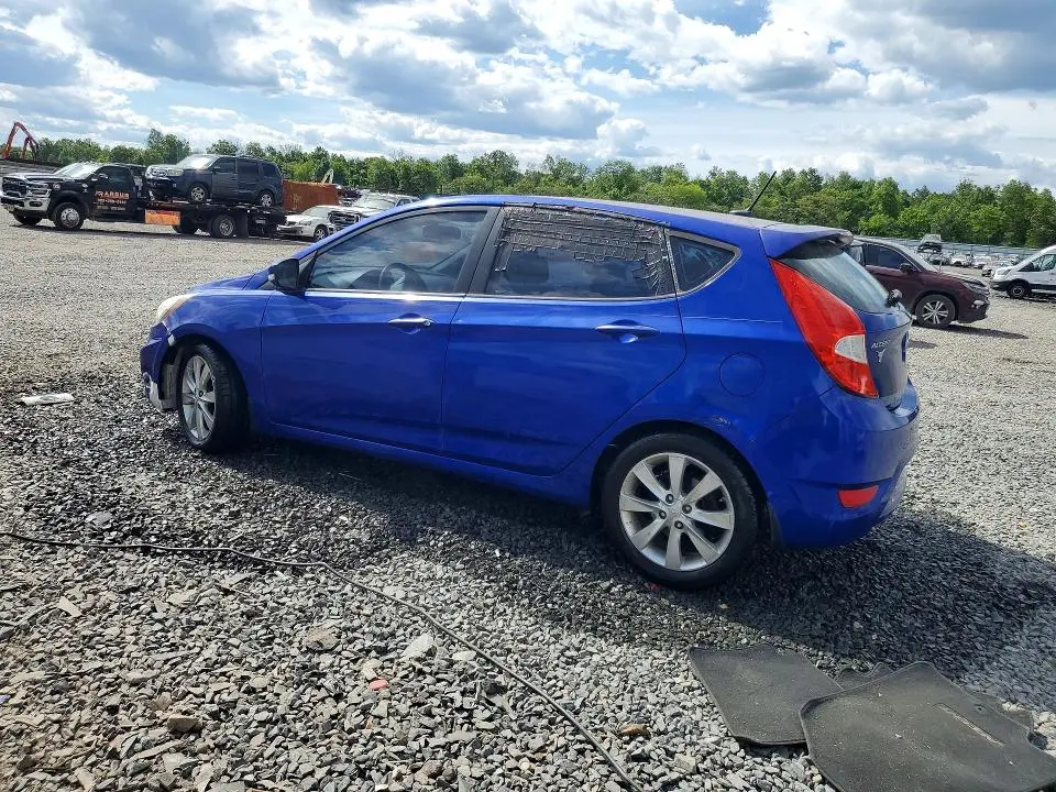 2013 HYUNDAI ACCENT SE  