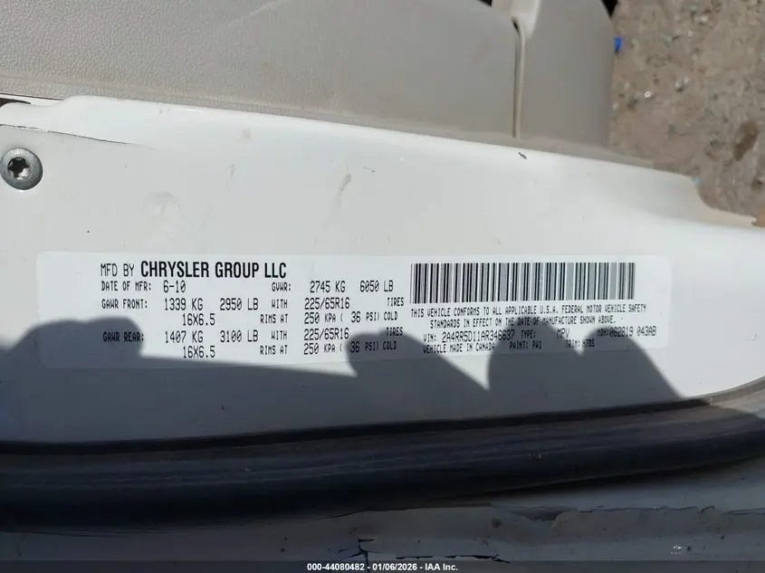 2010 CHRYSLER TOWN & COUNTRY TOURING