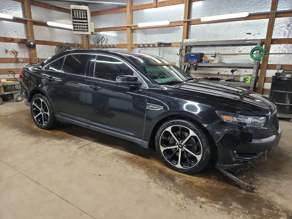 2016 FORD TAURUS SHO  