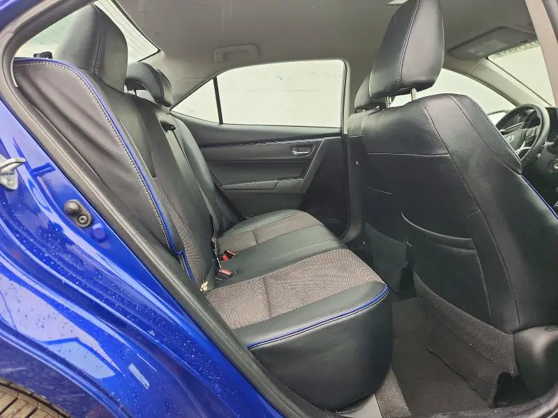 2019 TOYOTA COROLLA SE  
