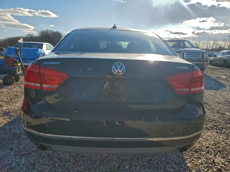 2012 VOLKSWAGEN PASSAT SEL  