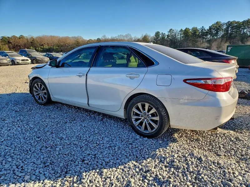 2016 TOYOTA CAMRY XSE  