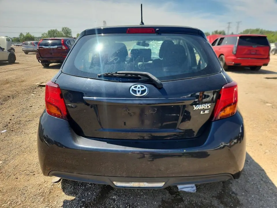 2016 TOYOTA YARIS 5-DOOR LE  