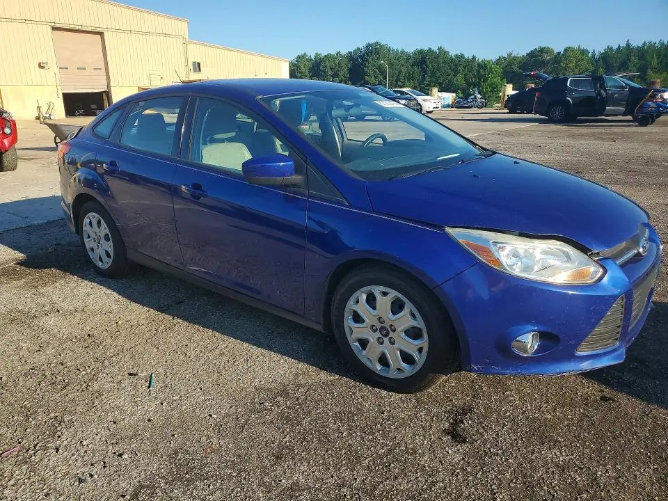 2012 FORD FOCUS SE  
