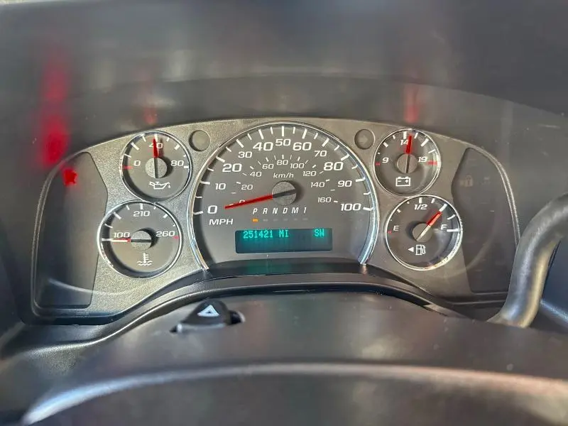 2015 GMC SAVANA G3500 LT  