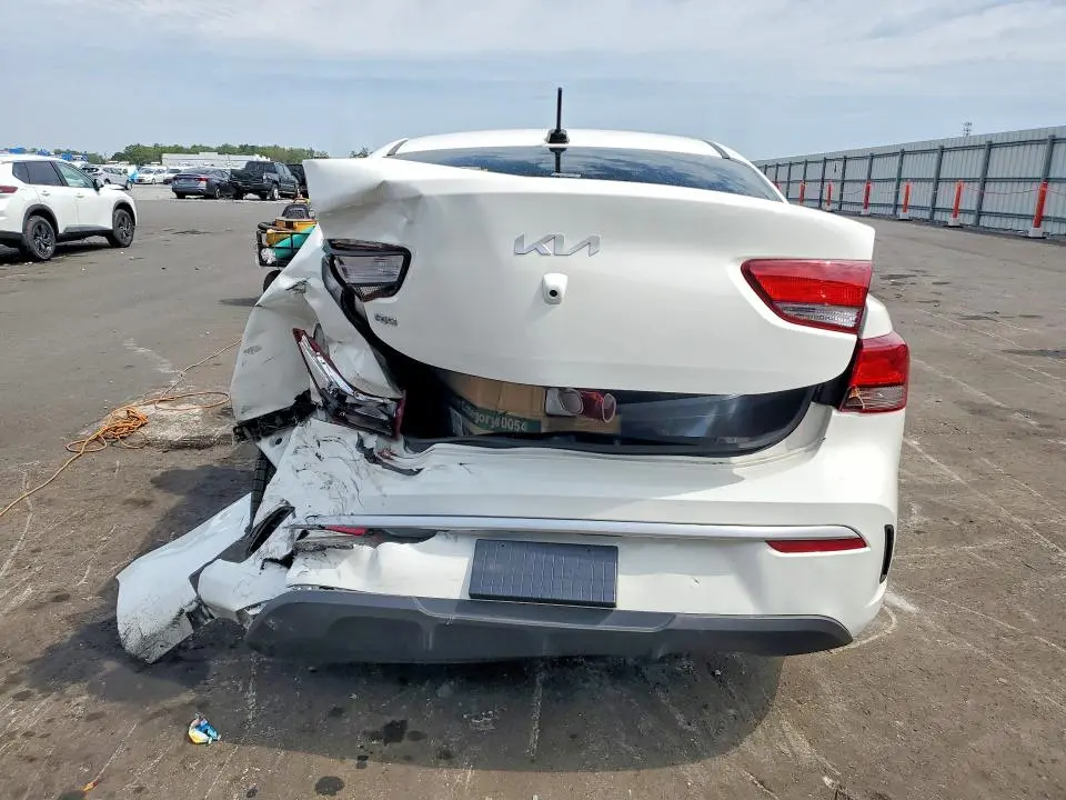 2023 KIA RIO S  