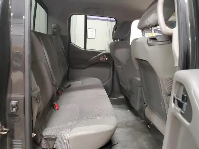 2014 NISSAN FRONTIER SV  