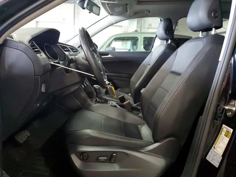 2020 VOLKSWAGEN TIGUAN SE  