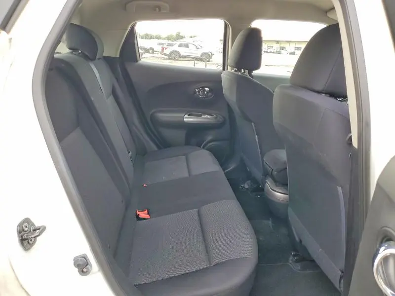 2014 NISSAN JUKE S  
