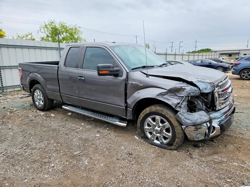 2013 FORD F150 SUPER CAB  