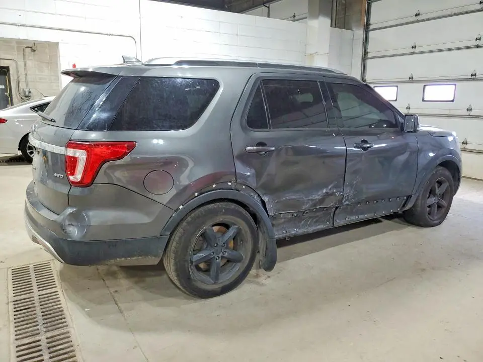 2016 FORD EXPLORER XLT  