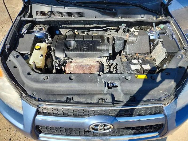 2011 TOYOTA RAV4 LIMITED  
