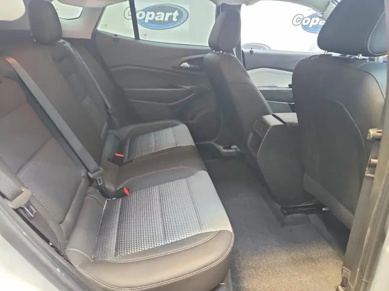 2025 CHEVROLET TRAX 1LT  