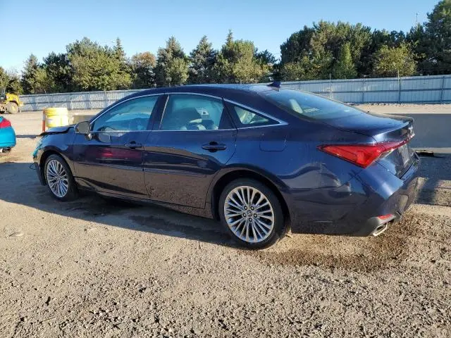 2019 TOYOTA AVALON XLE  