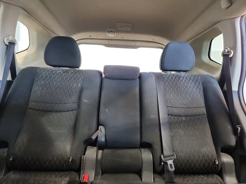 2017 NISSAN ROGUE S  