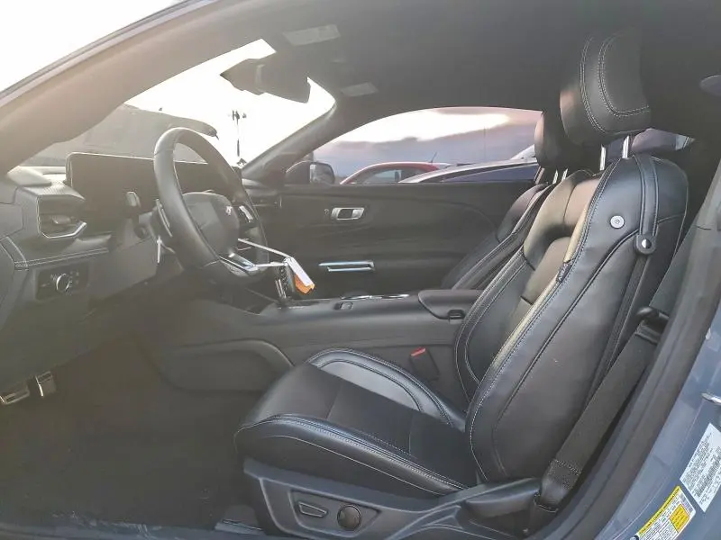 2024 FORD MUSTANG GT  