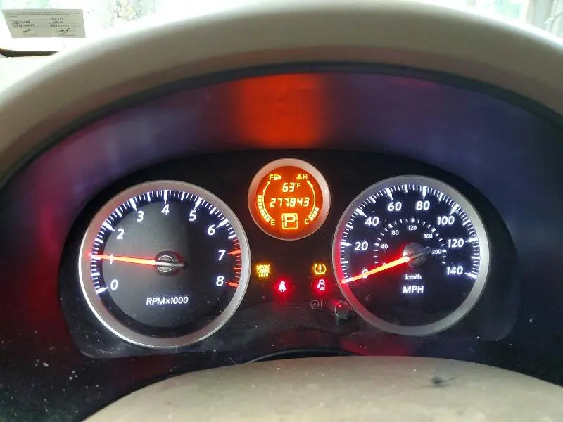 2010 NISSAN SENTRA 2.0  