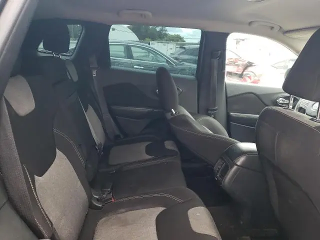 2014 JEEP CHEROKEE SPORT  