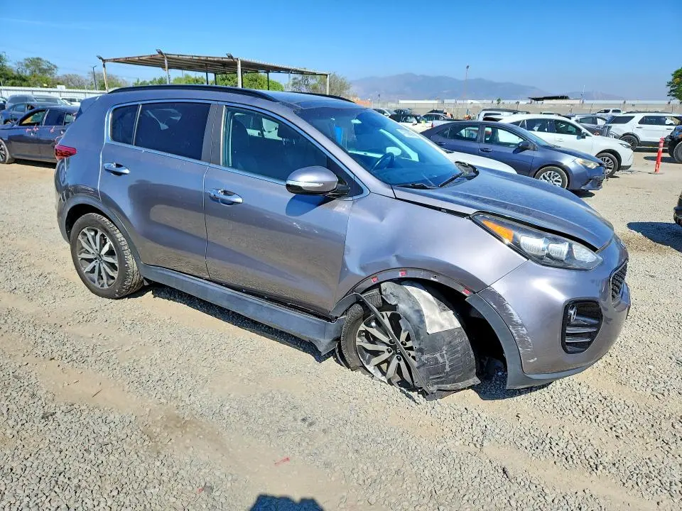2018 KIA SPORTAGE EX  