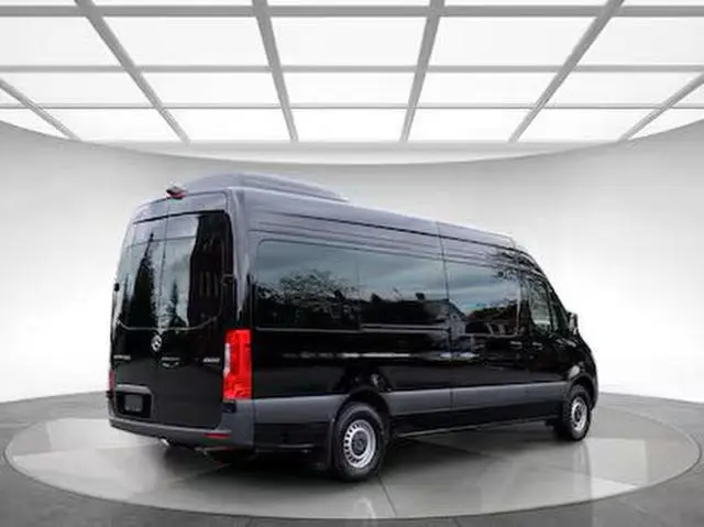 2025 MERCEDES-BENZ SPRINTER 2500  