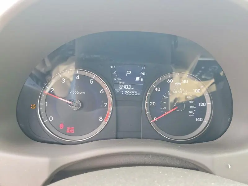 2012 HYUNDAI ACCENT GLS  