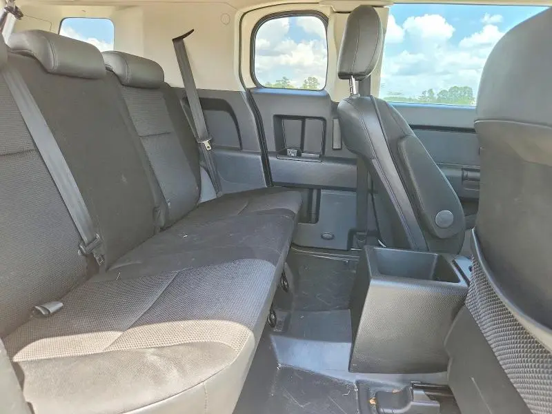 2010 TOYOTA FJ CRUISER BASE  