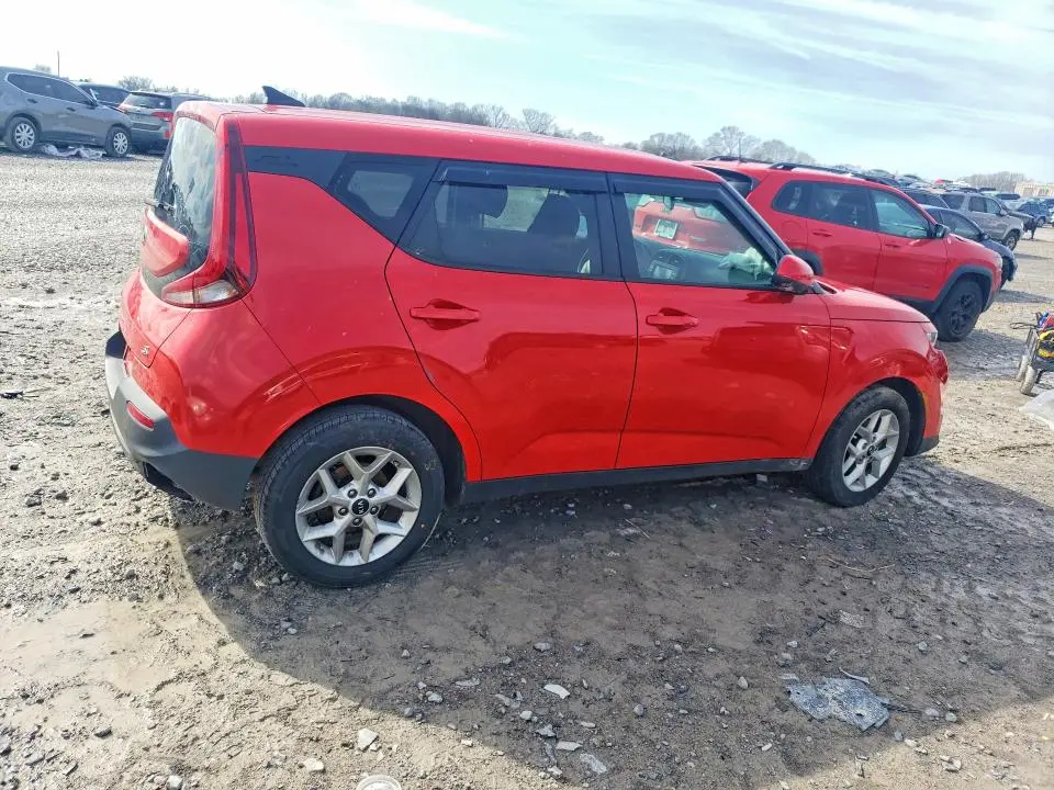 2021 KIA SOUL LX  