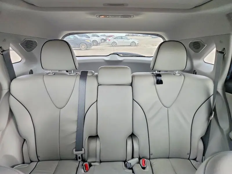 2013 TOYOTA VENZA XLE  