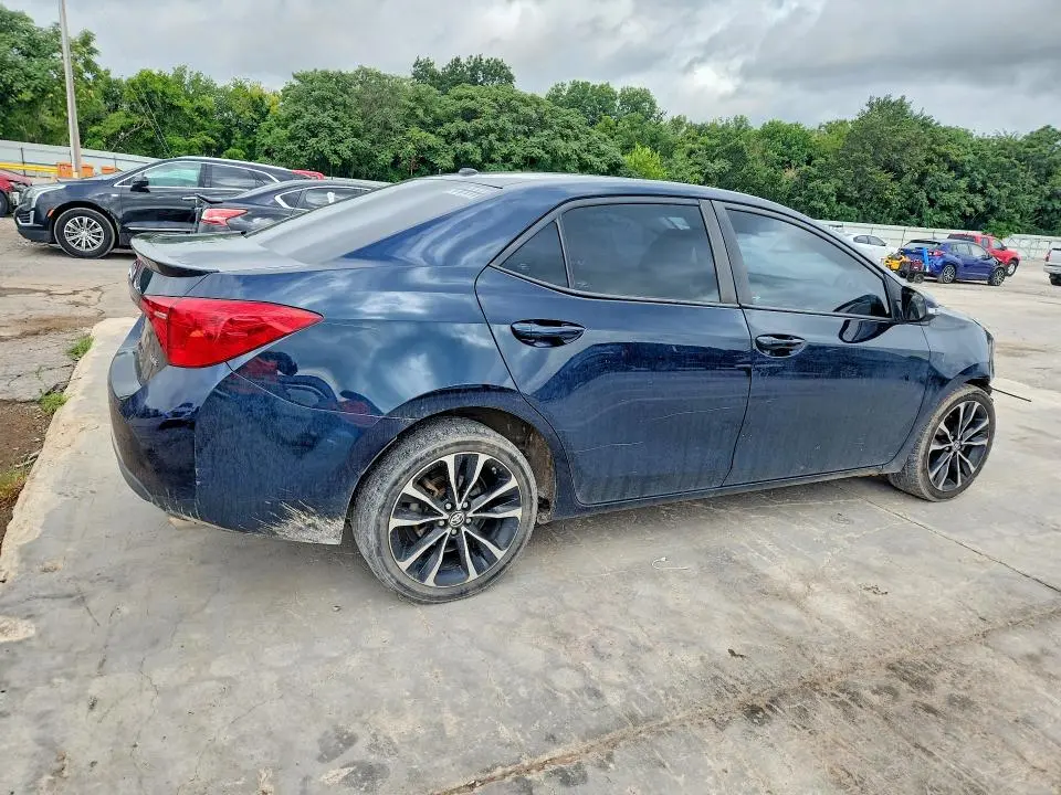 2018 TOYOTA COROLLA XSE  