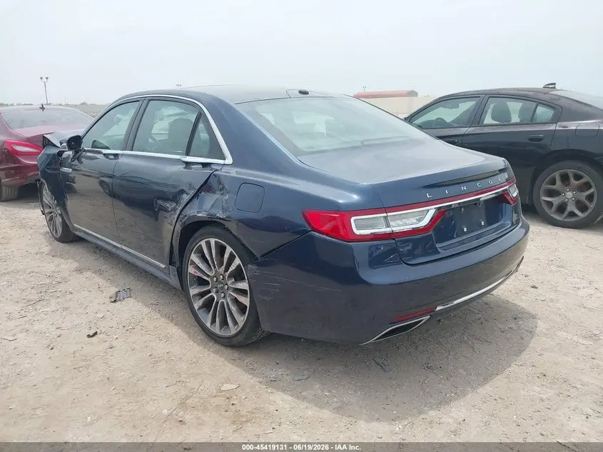 2017 LINCOLN CONTINENTAL RESERVE