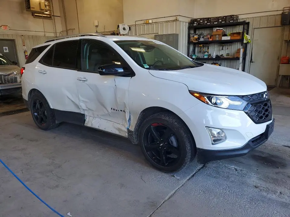 2021 CHEVROLET EQUINOX RS  