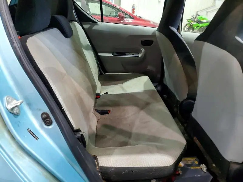 2012 TOYOTA PRIUS C ONE  