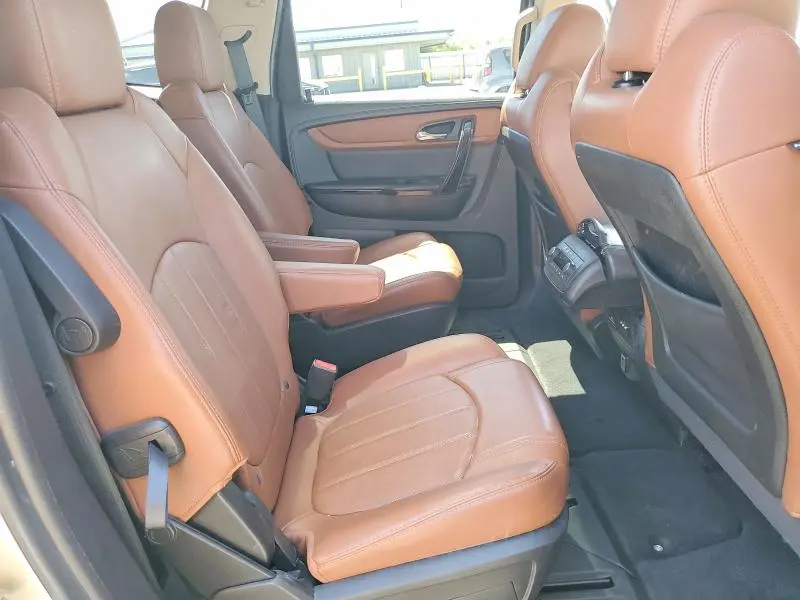 2016 CHEVROLET TRAVERSE LTZ  