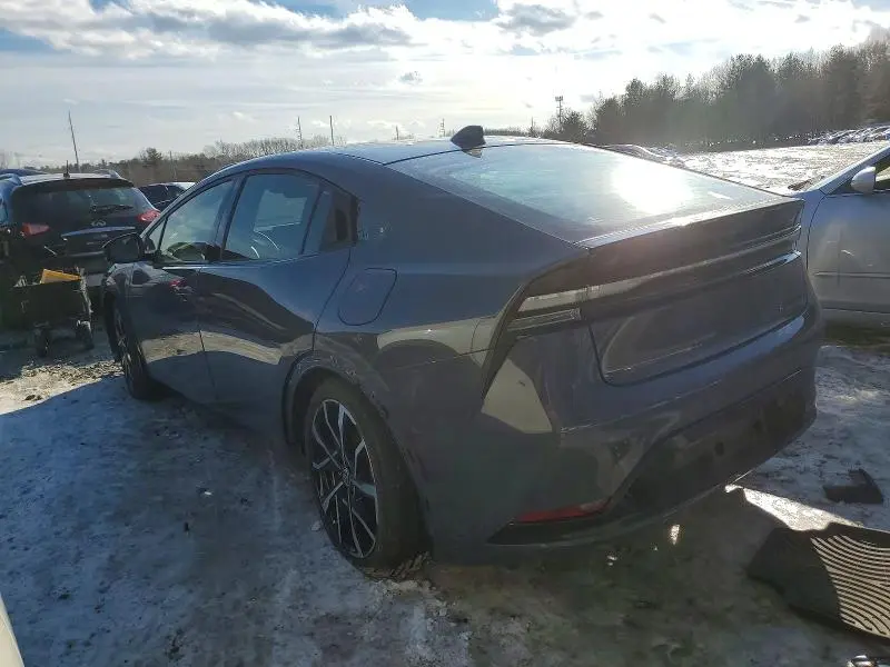 2023 TOYOTA PRIUS PRIME SE  