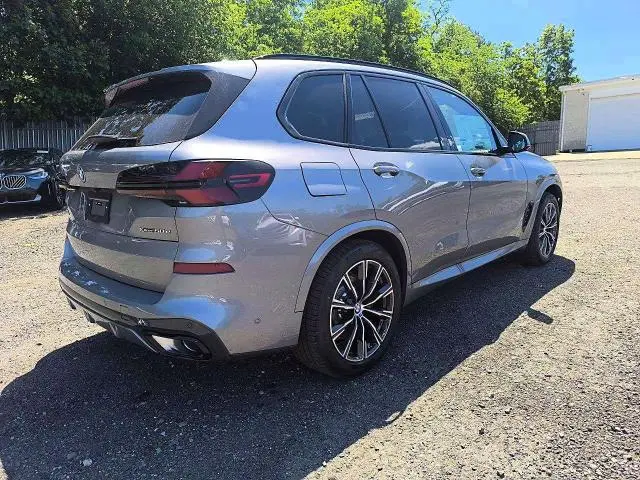 2026 BMW X5 XDRIVE50E  