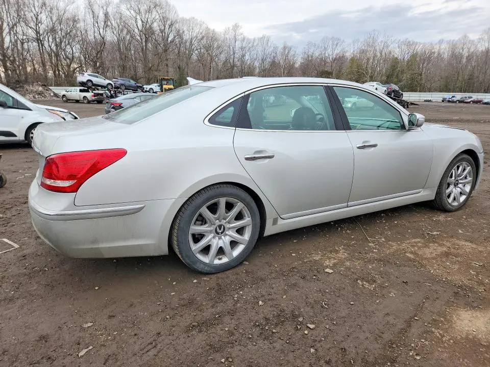 2012 HYUNDAI EQUUS SIGNATURE  