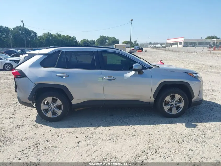 2023 TOYOTA RAV4 HYBRID XLE
