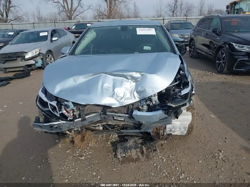 2018 CHEVROLET CRUZE LT AUTO