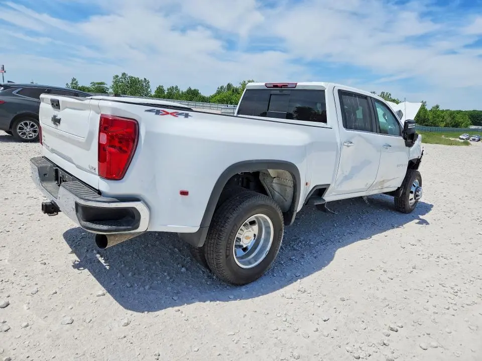 2024 CHEVROLET SILVERADO K3500 LTZ  