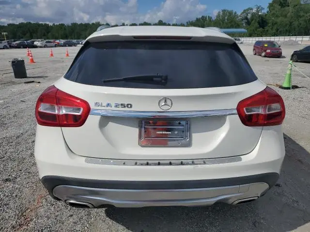 2017 MERCEDES-BENZ GLA 250  
