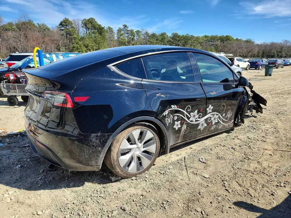 2021 TESLA MODEL Y   