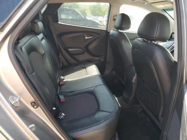 2011 HYUNDAI TUCSON GLS  