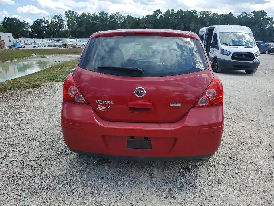 2012 NISSAN VERSA 1.8 S  
