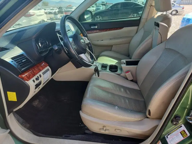 2010 SUBARU OUTBACK 2.5I LIMITED  