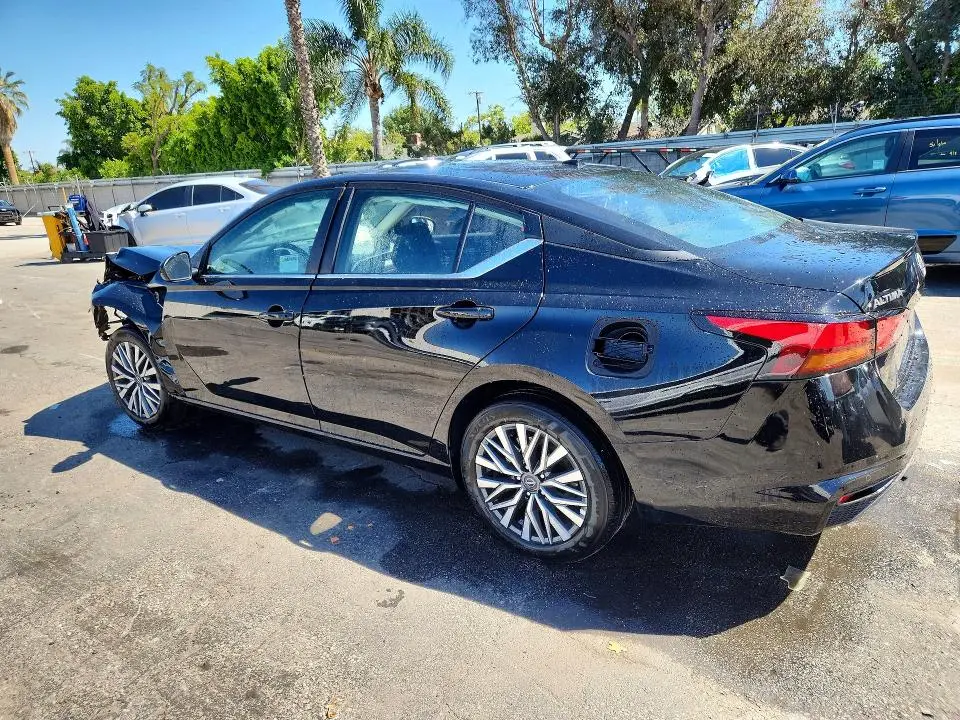 2026 NISSAN ALTIMA SV  