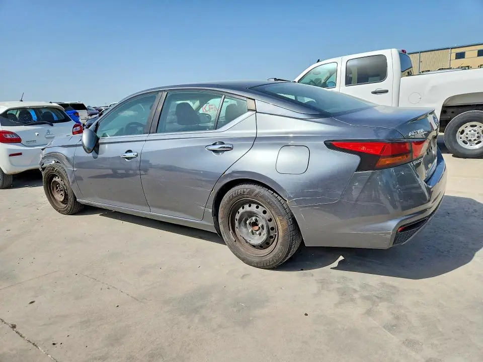 2019 NISSAN ALTIMA S  